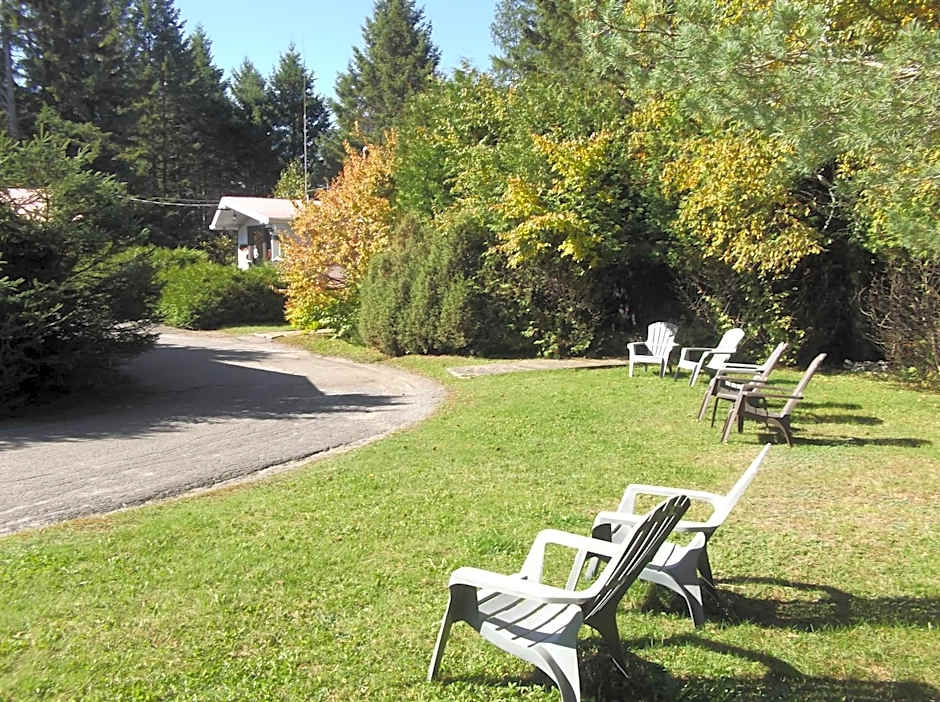 Auberge Mountain View Inn