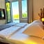 Hotel Excellent