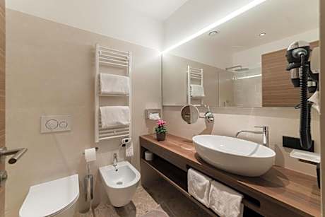 Deluxe Single Room with Balcony
