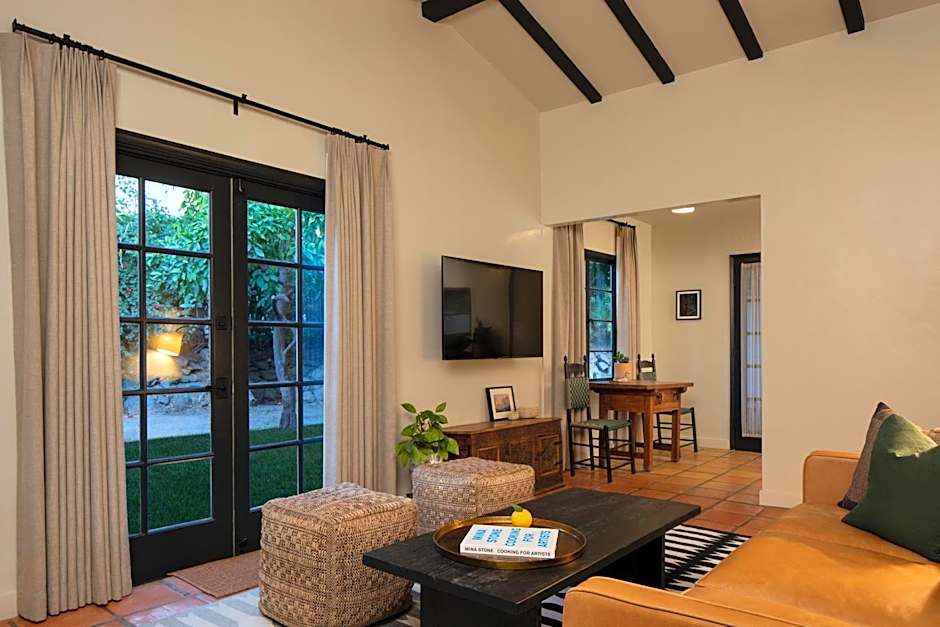 Casa Cody