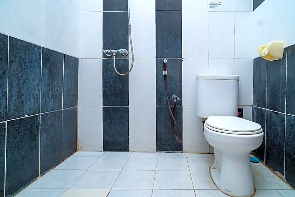 RedDoorz near Uniska Banjarmasin