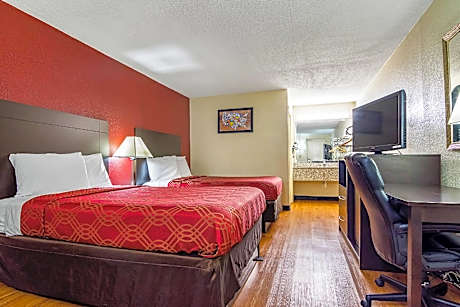 2 Double Beds, Smoking
