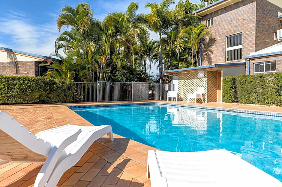 Smart Motels Bert Hinkler