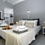 Albouro seafront apartments