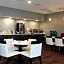 Radisson Hotel Oakland Airport