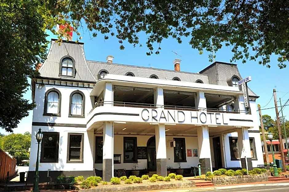 Grand Hotel Healesville