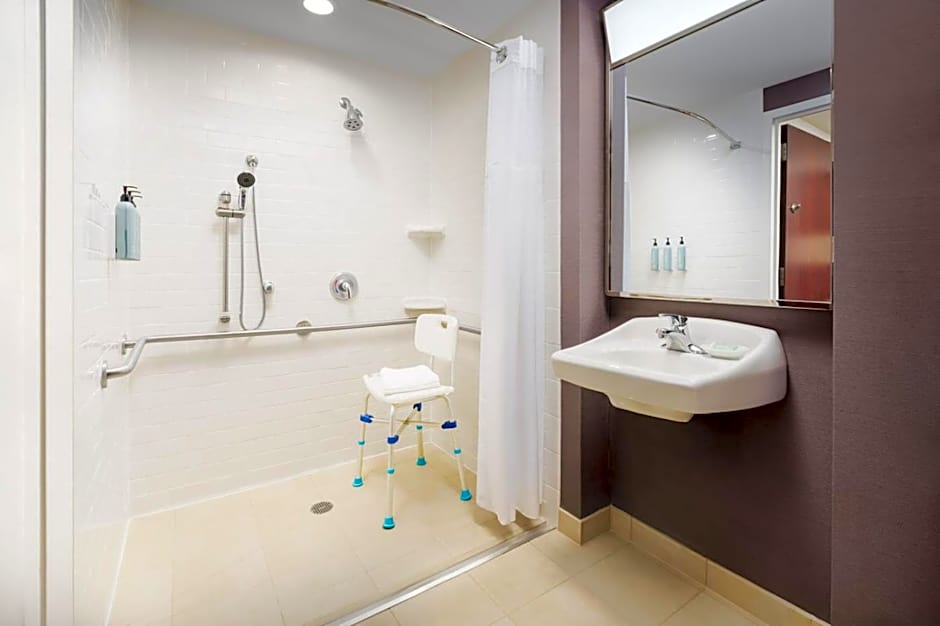 Courtyard by Marriott New York Manhattan/Upper East Side