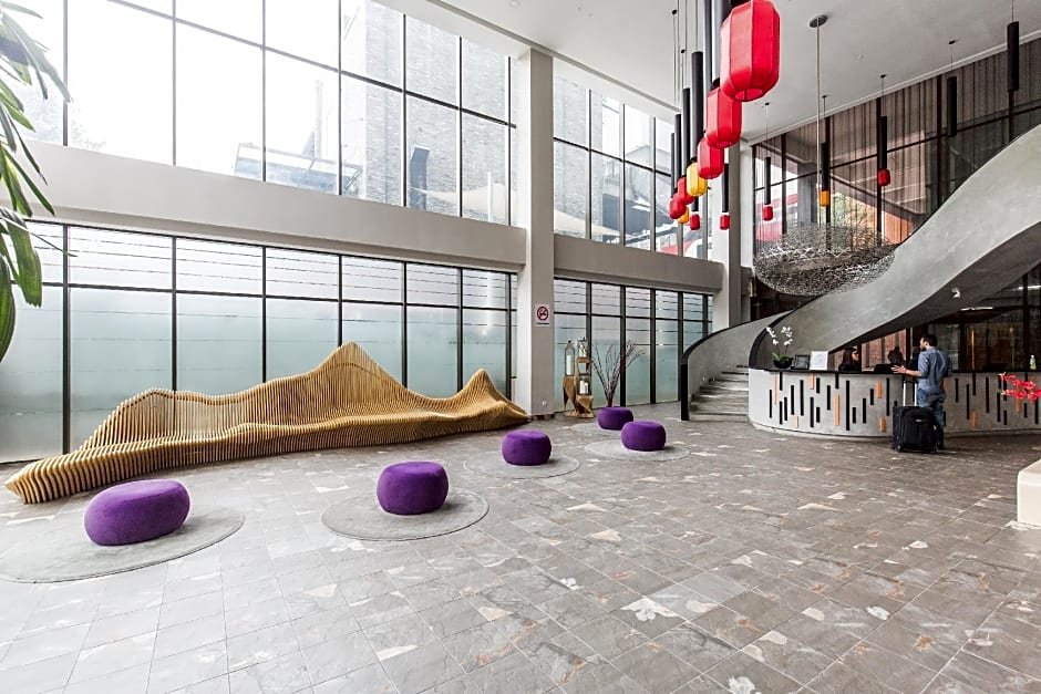 Alia Damansara by Subhome