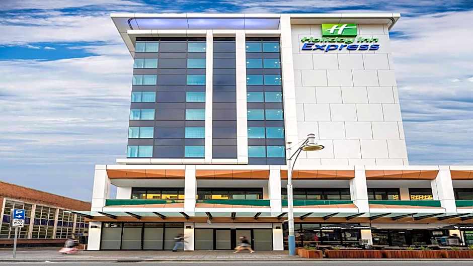 Holiday Inn Express Adelaide City Centre By IHG