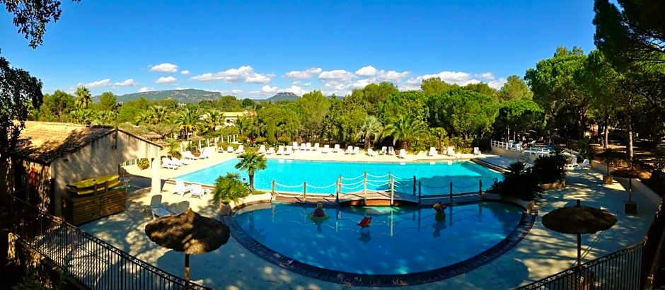 Mountain View Mobile Home in Roquebrune-sur-Argens, France