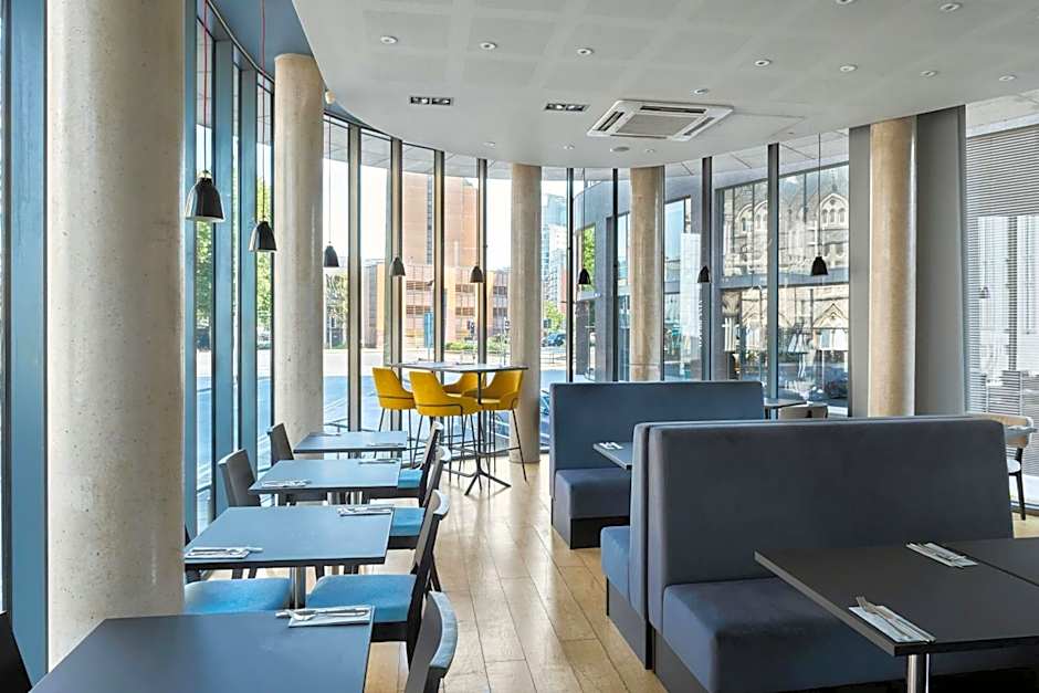 Four Points Flex by Sheraton Cardiff