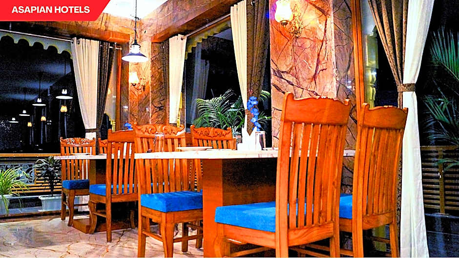 Shreeji Palace by Asapin Hotels