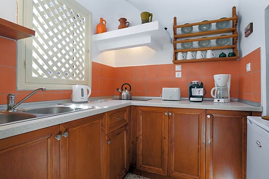 Thea Villas and Suite