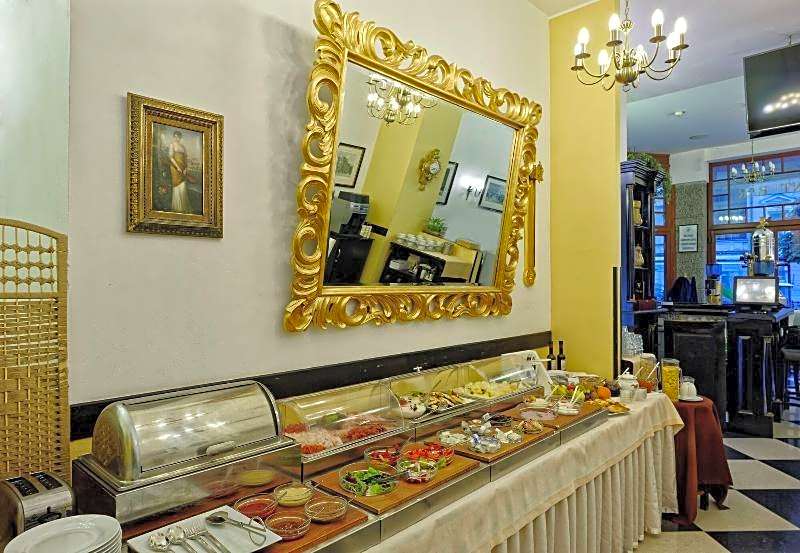 Salvator Hotel