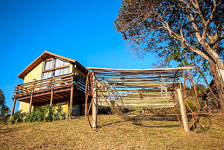 Chalé Vilarejo - Vila Monte Cunha