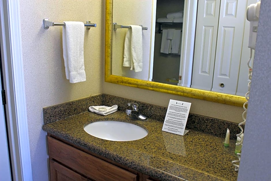 Staybridge Suites Grand Rapids-Kentwood By IHG