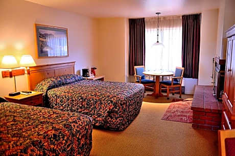 Queen Room with Two Queen Beds