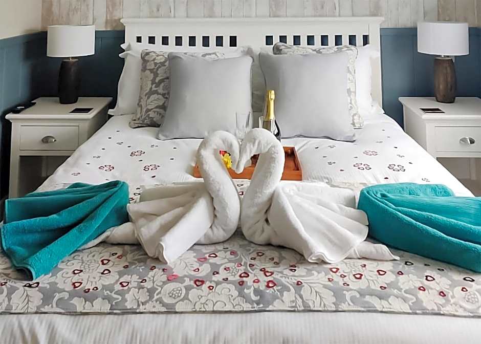 Otters Mead Boutique Lodges