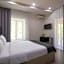 Elysium Gallery Hotel