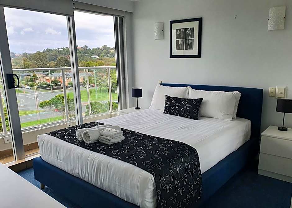 Pacific Surf Absolute Beachfront Apartments