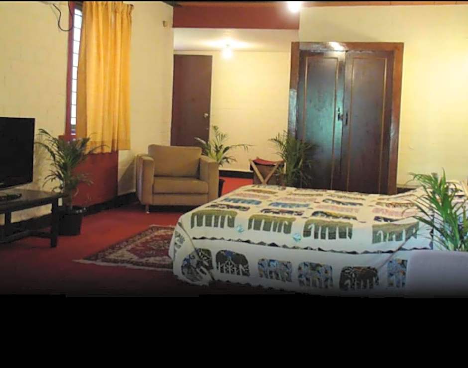 Goroomgo Swastik Guest House Near Kashi Vishwanath Temple Varanasi