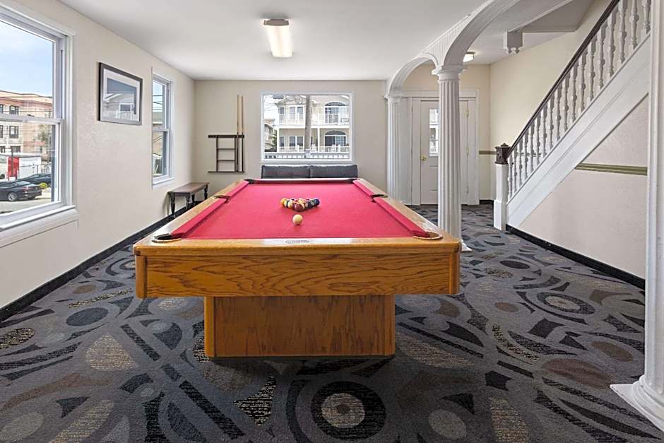 Wildwood Inn Hotel Beach & Boardwalk