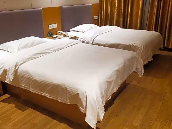 GreenTree Inn Jiangsu Wuxi Jiangyin Yunting Changshan Avenue ChenGYAng Road Business Hotel
