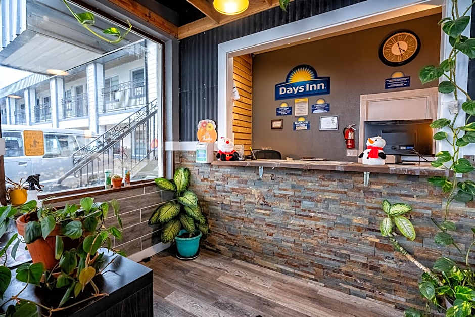 Days Inn by Wyndham Burns