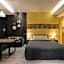 Lessing Motel