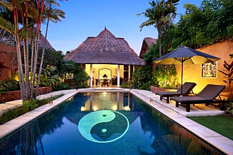 One-Bedroom Villa with Private Pool and Bathtub