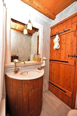 VIGLATORAS TRADITIONALS APARTMENTS