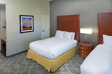 Premium Queen Room with Two Queen Beds - Non-Smoking