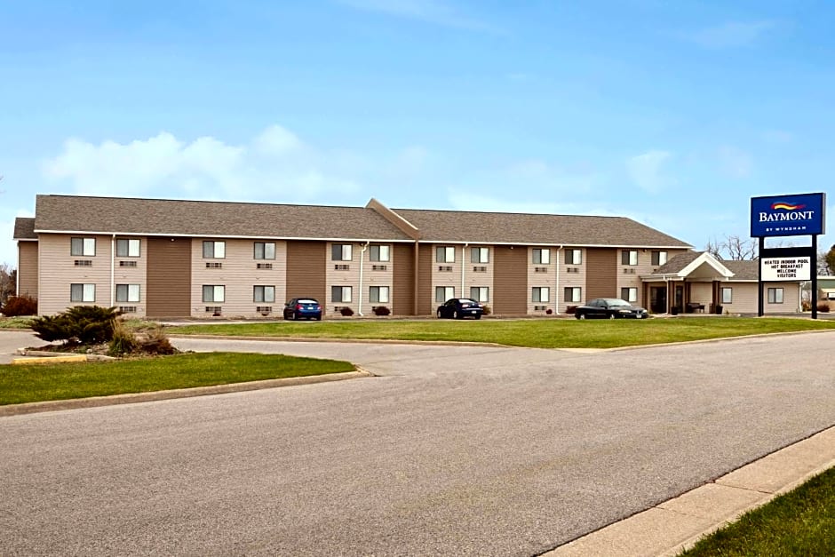 Baymont by Wyndham Sioux Falls North/I-29/Russell St