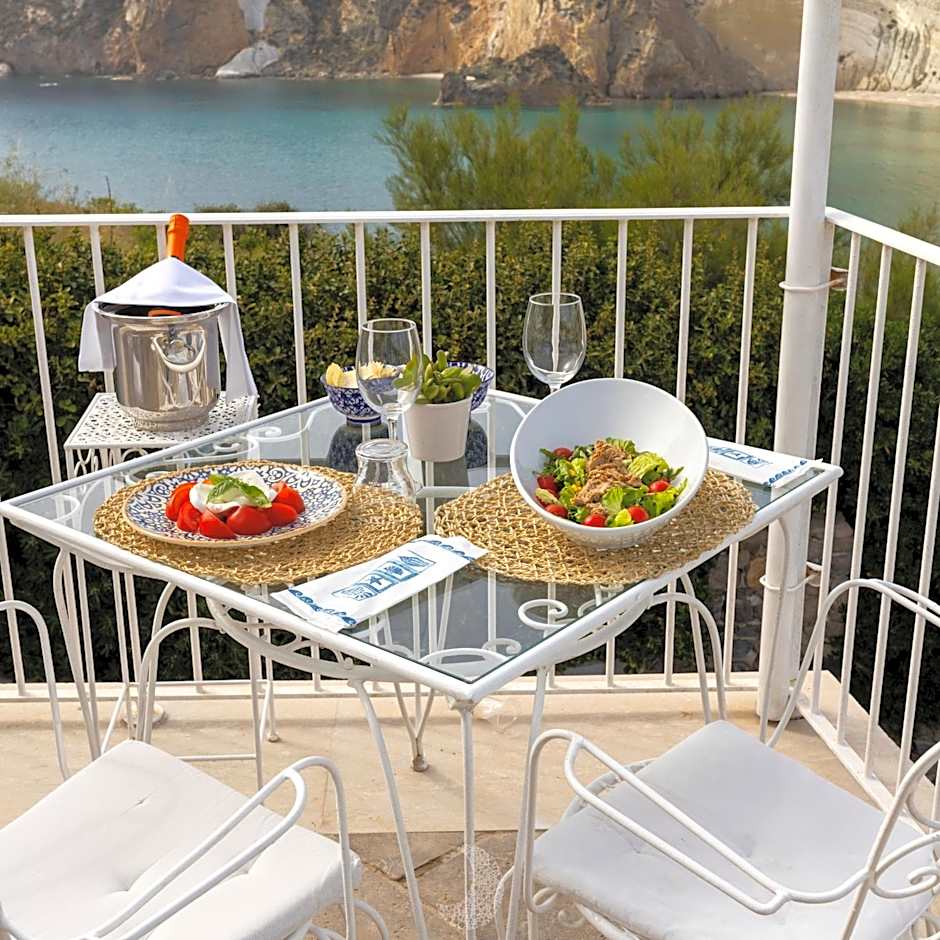 Hotel Chiaia Di Luna