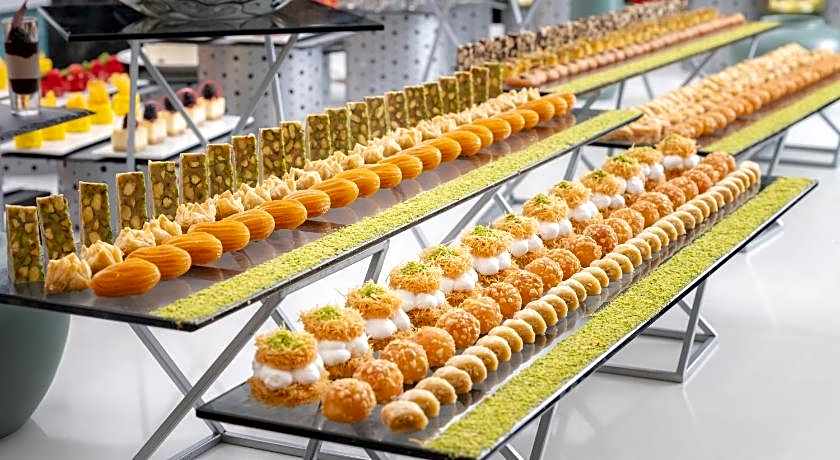 Al Manakha Rotana Madinah