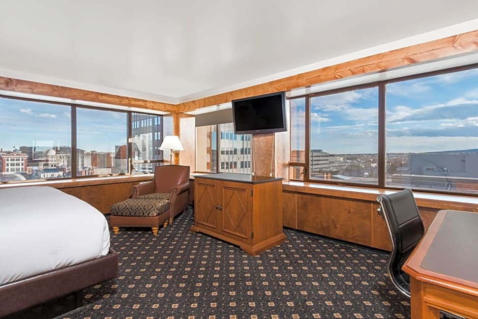 The Antlers, A Wyndham Hotel