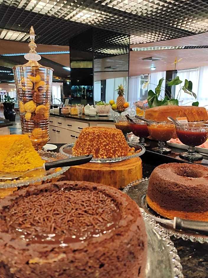 Harbor Querencia Hotel