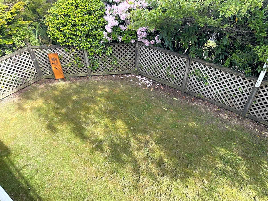 Howard's Mountain Lodge