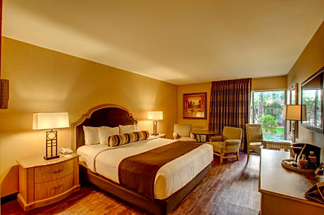 Golden Nugget Laughlin Laughlin Hotels Nv At Getaroom