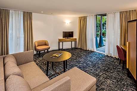 King One Bedroom Suite