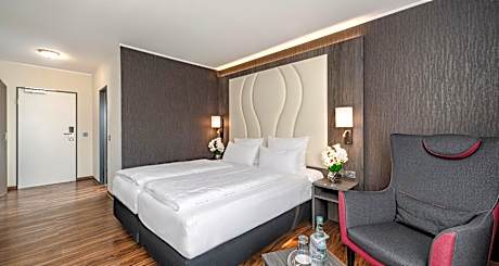 Standard Twin Room with Two Single Beds