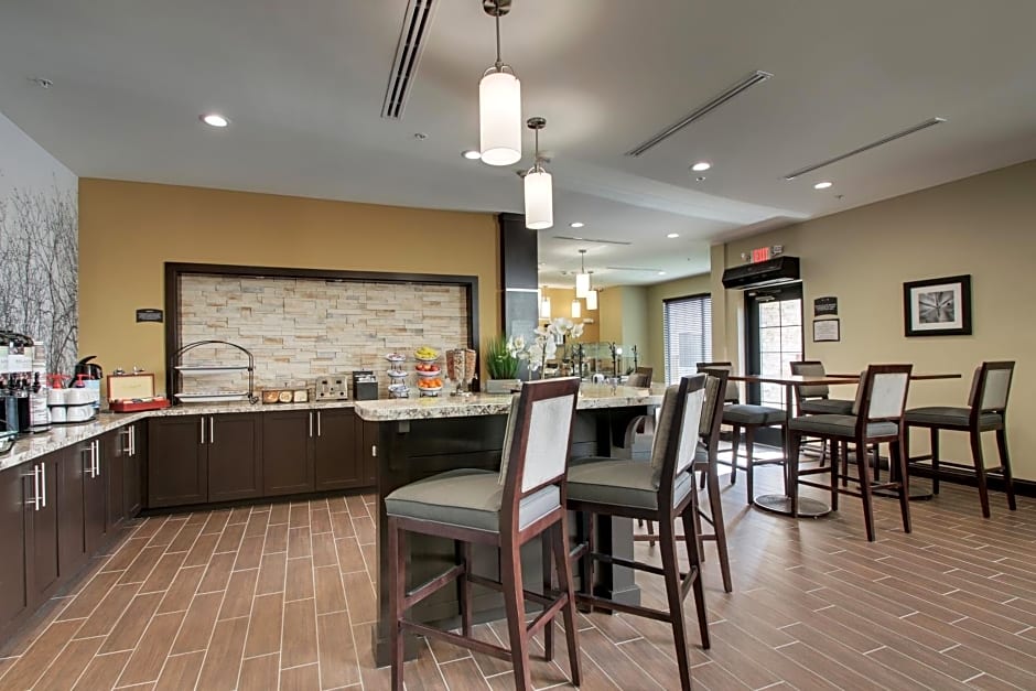 Staybridge Suites Plano - The Colony