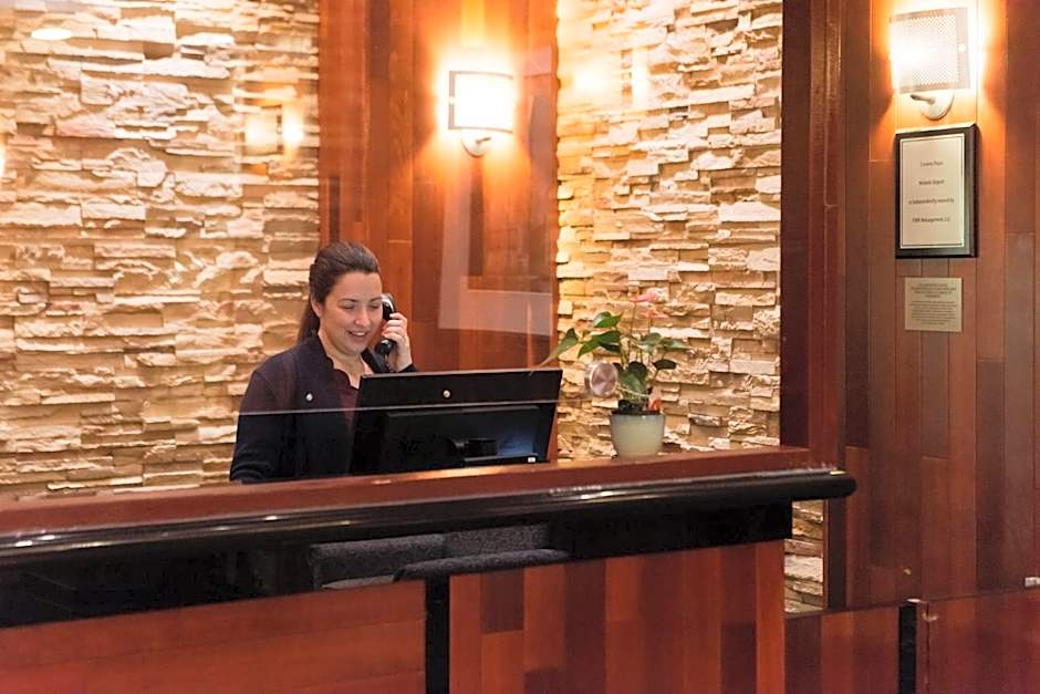 Crowne Plaza Newark Airport By IHG
