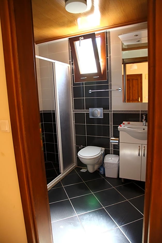 Gokcen Hotel & Apartments