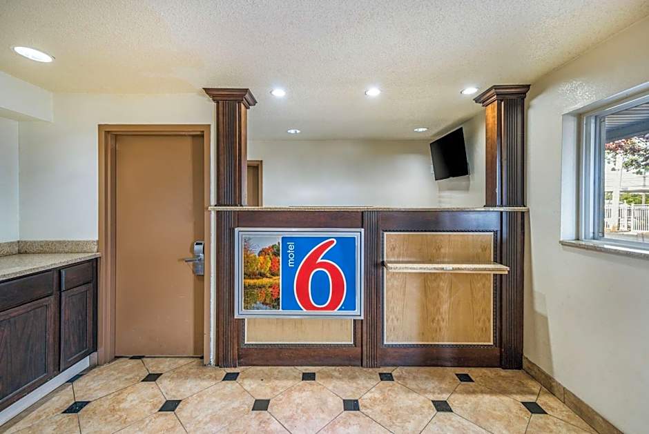 Motel 6-Toms River, NJ