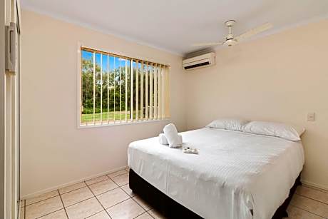 Deluxe 2 Bedroom Cabin