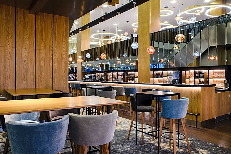 Courtyard by Marriott Warsaw Airport