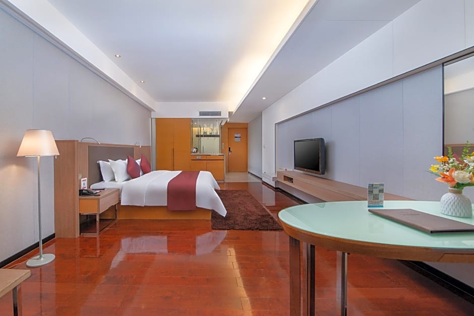 Ramada Plaza Shenzhen