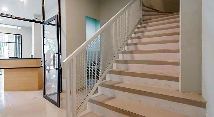 Sans Stay Karapitan Street