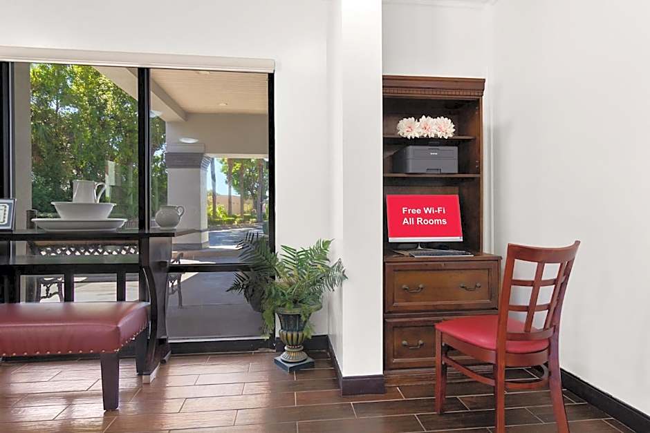 Red Roof Inn Kingsland